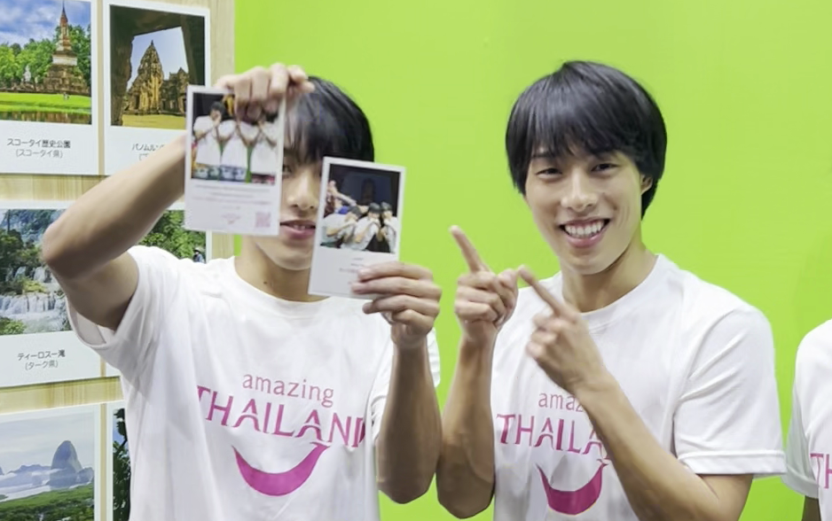 Snap Thai Photo Booth by Amazing Thailand